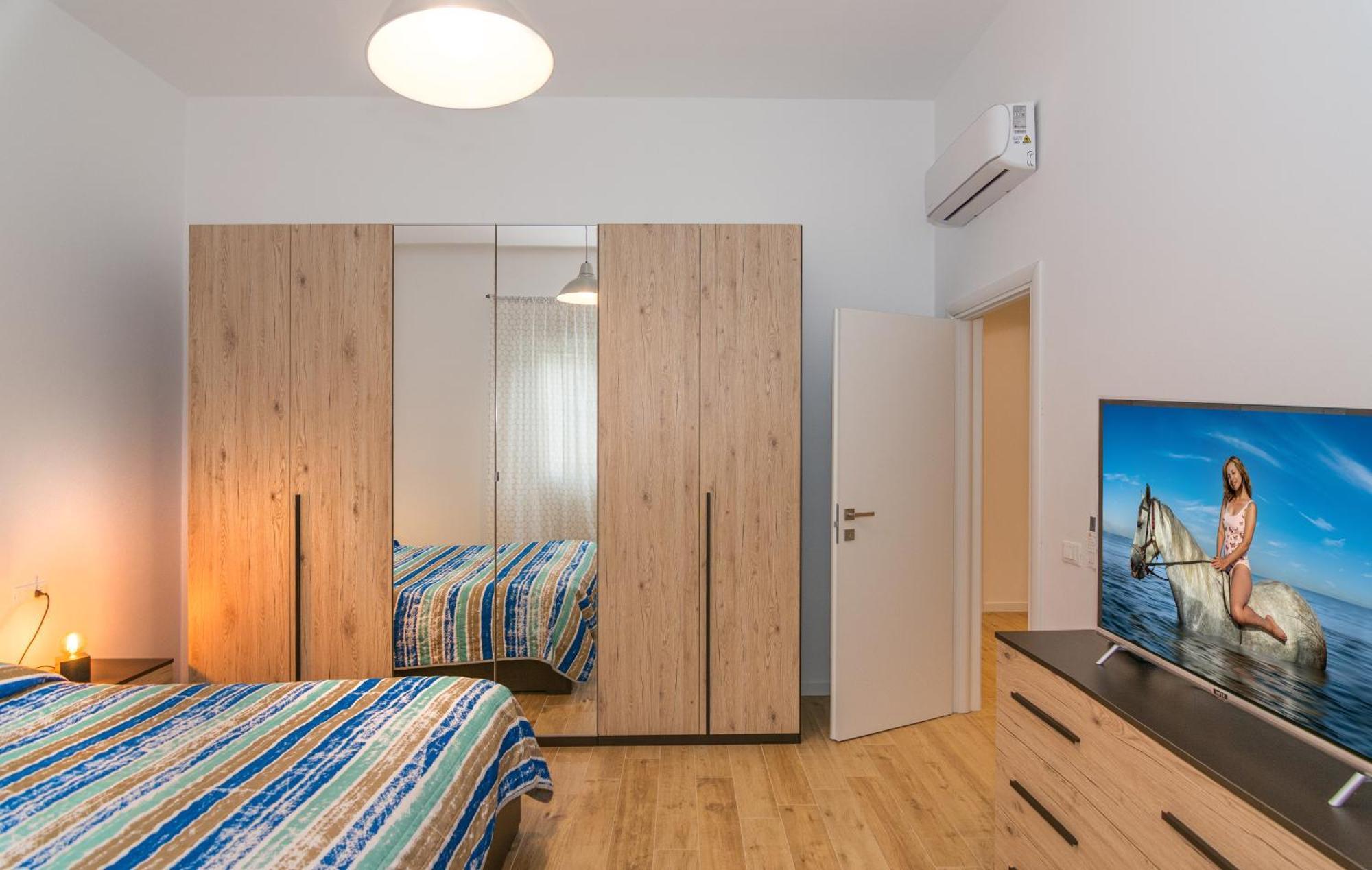 Casa Vacanze Da Antonio Ristrutturata Luglio 2023 Виареджо Экстерьер фото